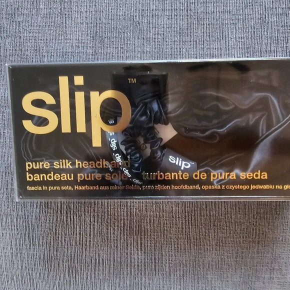 Slip Women\'s Black Pure Silk Knot Headband main image 6